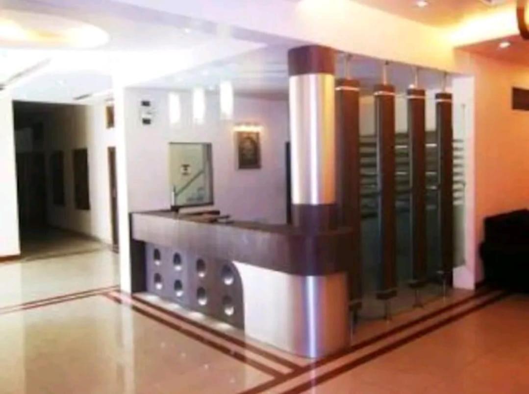 Hotel Soni International Khalilabad Exteriér fotografie